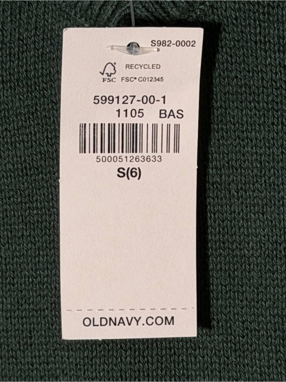 Old Navy Forest Green V-Neck Sweater NWT Great for Holidays Christmas Picture - Picture 3 of 4